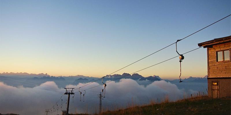 成都白癜风早期症状图片对比:如何自我初步判断与科学应对